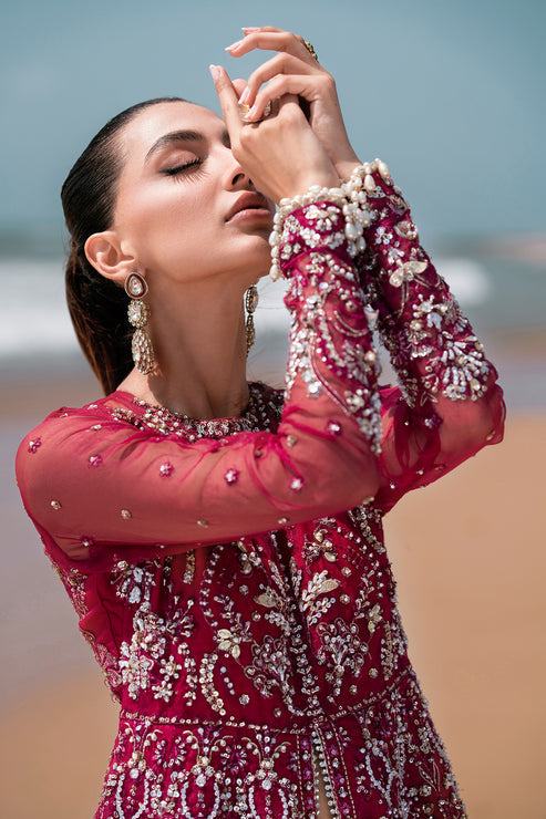 Emaan Adeel | Kamari Reveuse Wedding Formals | FLORA - Designer Dress with Intricate embroidery and embellishments. Shop elegent wedding dress at Maria Faisal.