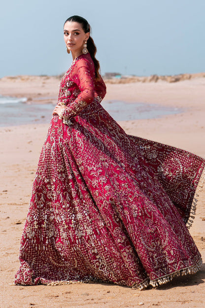 Emaan Adeel | Kamari Reveuse Wedding Formals | FLORA - Designer Dress with Intricate embroidery and embellishments. Shop elegent wedding dress at Maria Faisal.