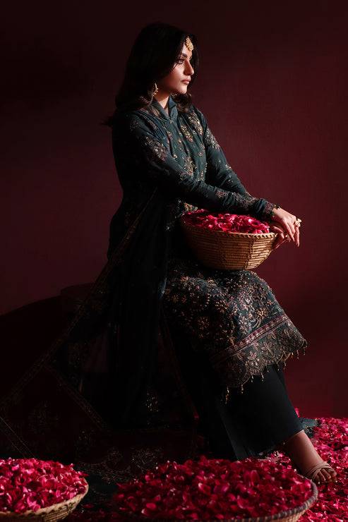 Emaan Adeel | Nooresha Formals 25 | Kavya by Maria Faisal - Registered Vendor of : Emaan Adeel - type : Ladies Clothes - 100% original wedding dresses