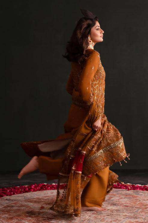 Emaan Adeel | Nooresha Formals 25 | Zarang by Maria Faisal - Registered Vendor of : Emaan Adeel - type : Ladies Clothes - 100% original wedding dresses