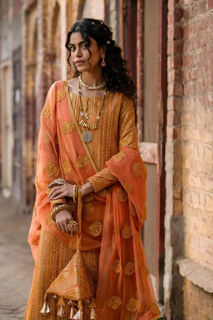 Erum Khan | Mannat Formals | Shamma