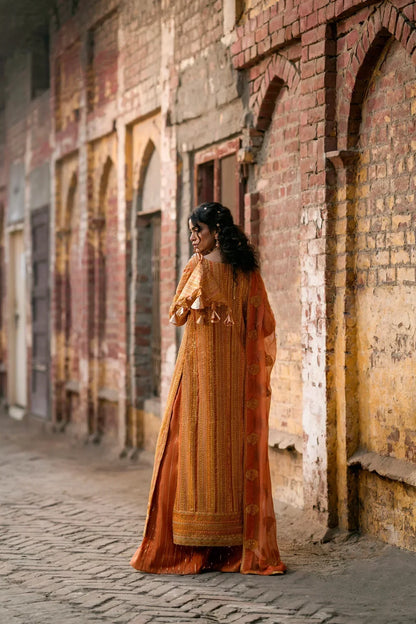 Erum Khan | Mannat Formals | Shamma