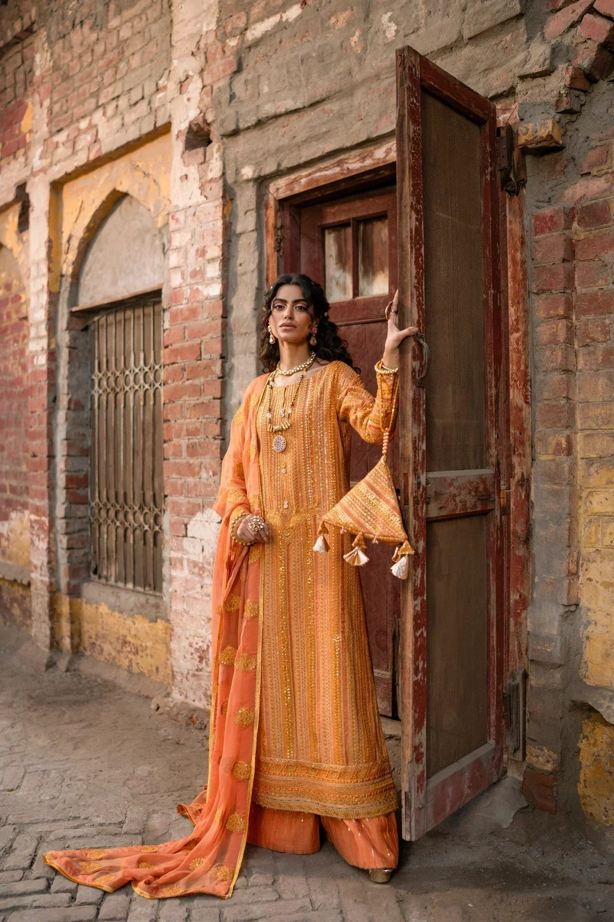 Erum Khan | Mannat Formals | Shamma