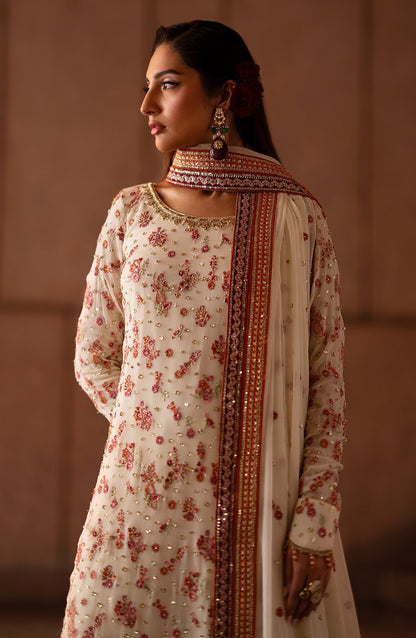 Emaan Adeel | Casabella Wedding Formals | CLOVERA - Designer Dress with Intricate embroidery and embellishments. Shop elegent wedding dress at Maria Faisal.