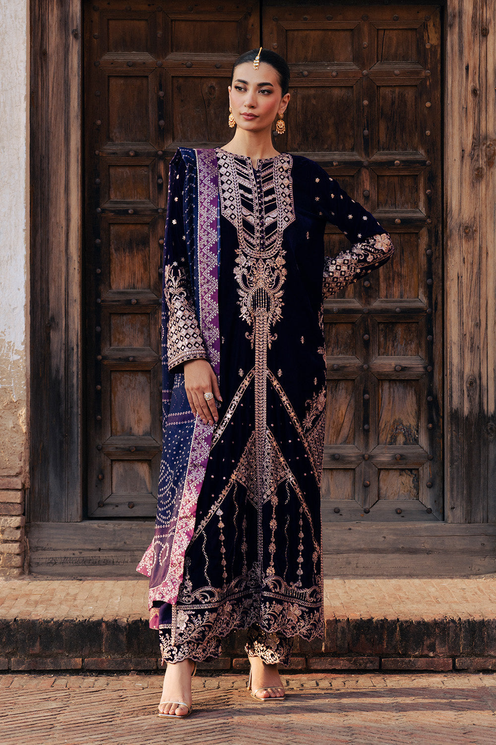 Maryum N Maria | Gulshan e Makhmal | REINY - MSS5608 - Formal Dress - available at Maria Faisal in UK and USA.