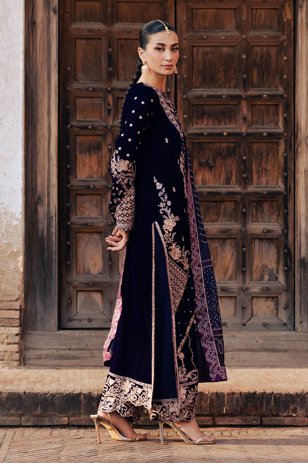 Maryum N Maria | Gulshan e Makhmal | REINY - MSS5608 - Formal Dress - available at Maria Faisal in UK and USA.