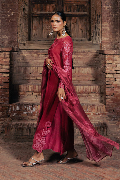Maryum N Maria | Gulshan e Makhmal | ZOE - MSS5611 - Formal Dress - available at Maria Faisal in UK and USA.