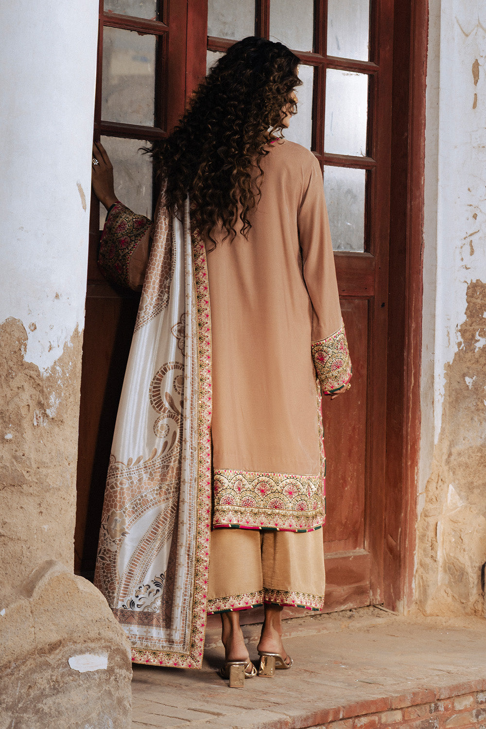 Maryum N Maria | Gulshan e Makhmal | ALIZE - MSS5612 - Formal Dress - available at Maria Faisal in UK and USA.