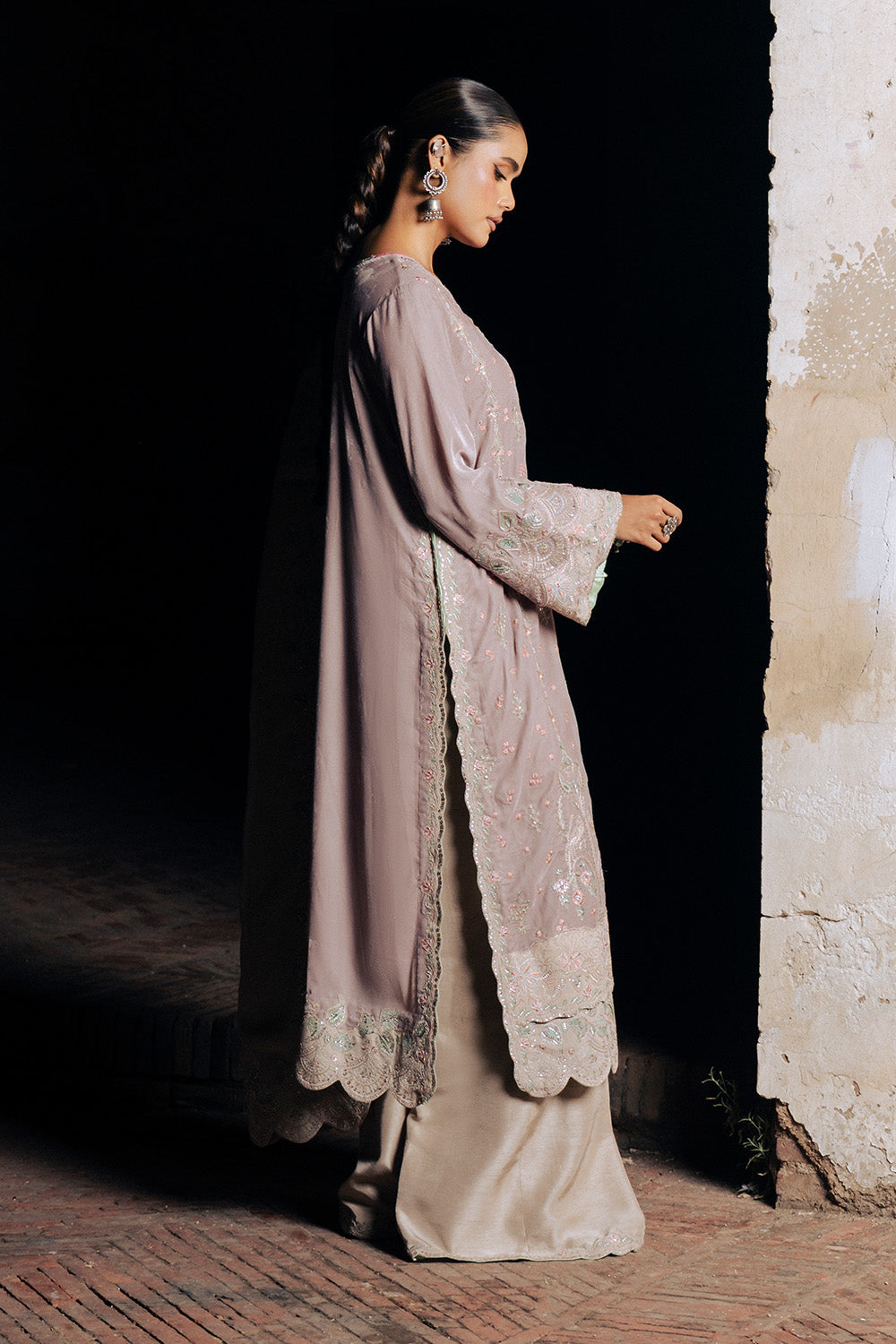 Maryum N Maria | Gulshan e Makhmal | YVONNE - MSS5615 - Formal Dress - available at Maria Faisal in UK and USA.