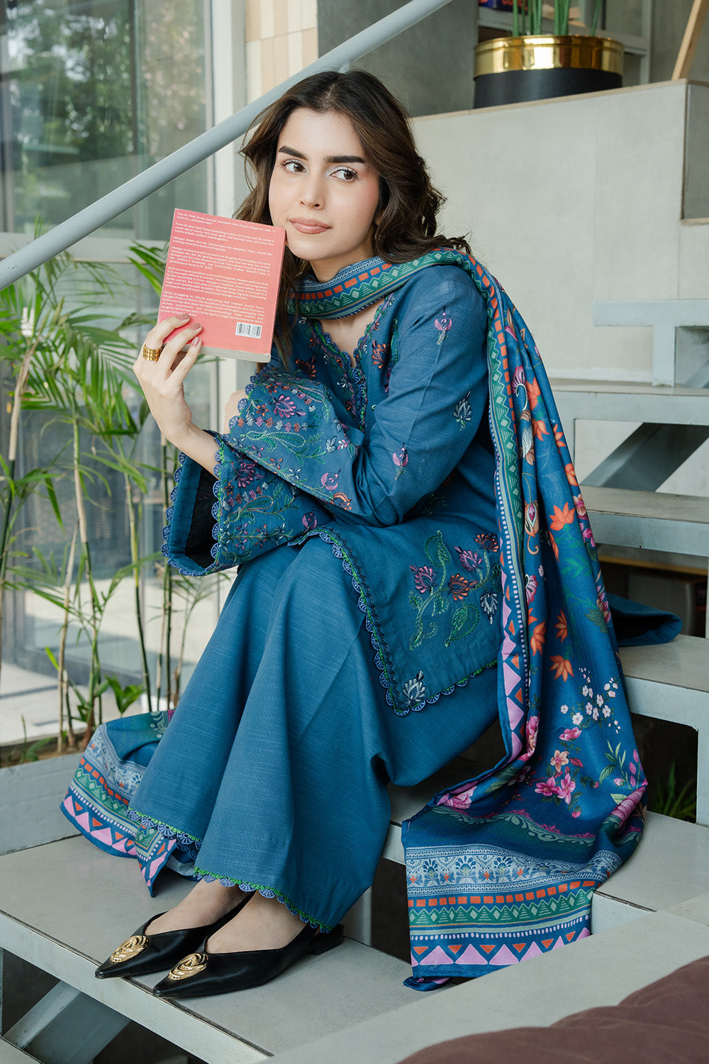 VELVET FOAM - MWS5822 – authentic Pakistani dress from the Latte Layers Pret collection for women in the UK