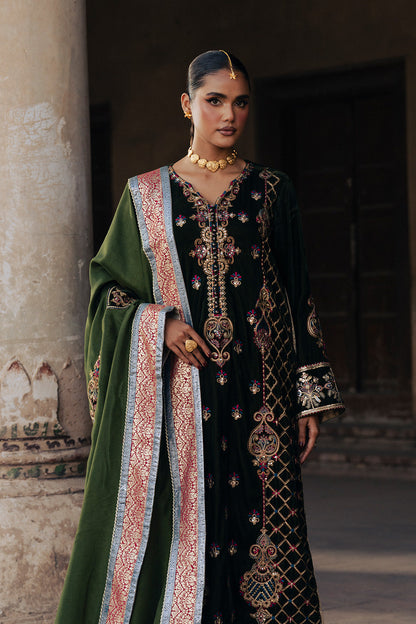 Maryum N Maria | Gulshan e Makhmal | AURELIE - MWS5886 - Formal Dress - available at Maria Faisal in UK and USA.