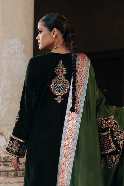 Maryum N Maria | Gulshan e Makhmal | AURELIE - MWS5886 - Formal Dress - available at Maria Faisal in UK and USA.