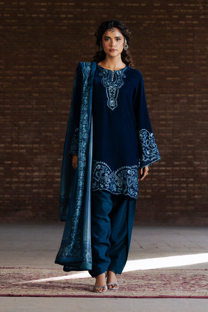 Maryum N Maria | Gulshan e Makhmal | CAPUCINE - MWS5888 - Formal Dress - available at Maria Faisal in UK and USA.
