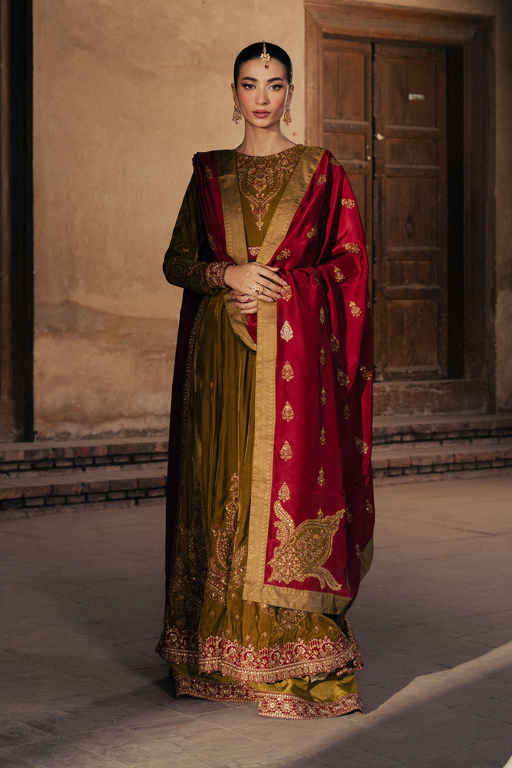 Maryum N Maria | Gulshan e Makhmal | JOELLE - MWS5893 - Formal Dress - available at Maria Faisal in UK and USA.