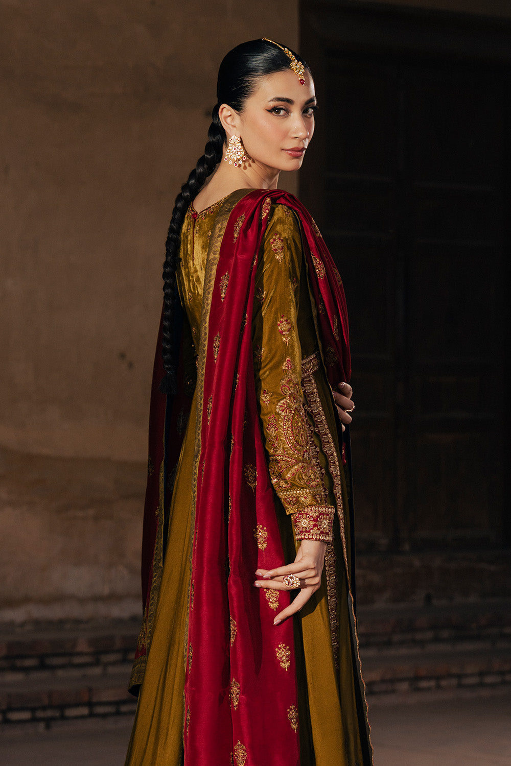 Maryum N Maria | Gulshan e Makhmal | JOELLE - MWS5893 - Formal Dress - available at Maria Faisal in UK and USA.