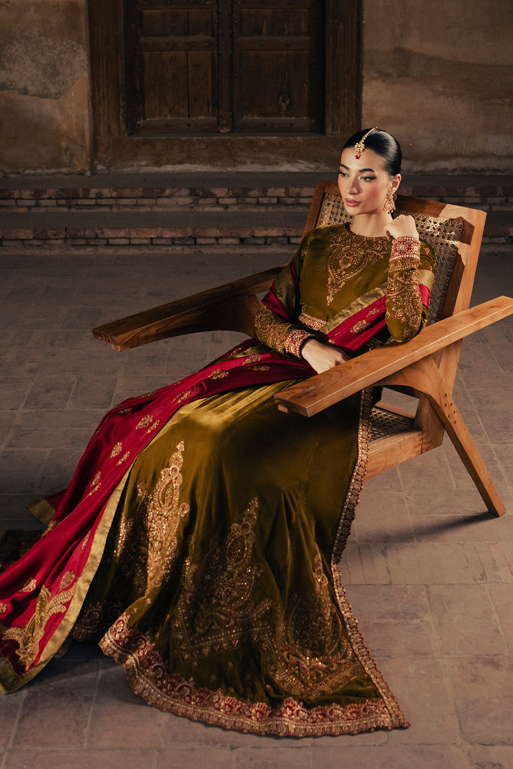 Maryum N Maria | Gulshan e Makhmal | JOELLE - MWS5893 - Formal Dress - available at Maria Faisal in UK and USA.