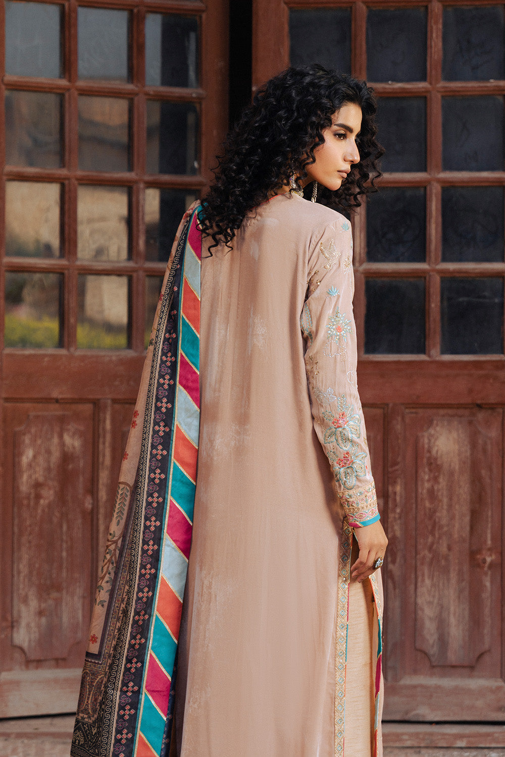 Maryum N Maria | Gulshan e Makhmal | LEONTINE - MWS5894 - Formal Dress - available at Maria Faisal in UK and USA.