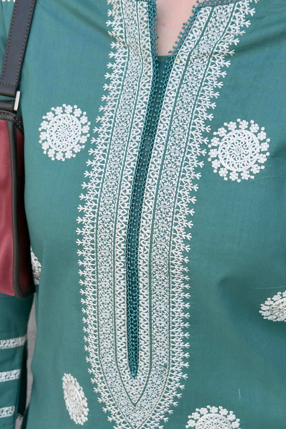 Maryum N Maria | Everywear Casuals | YUSRA - MWS6272 - Casual Dress - available at Maria Faisal in UK and USA.