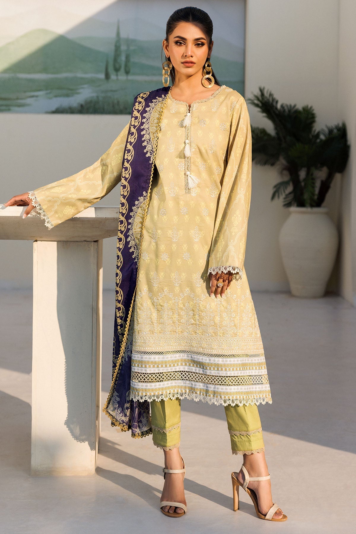 Motifz | Umang Lawn | 4635-PASBAAN