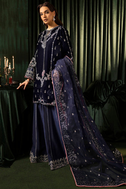 Motifz | Velvet Formals | 5092-AAIRA - Ladies Clothes - Maria Faisal