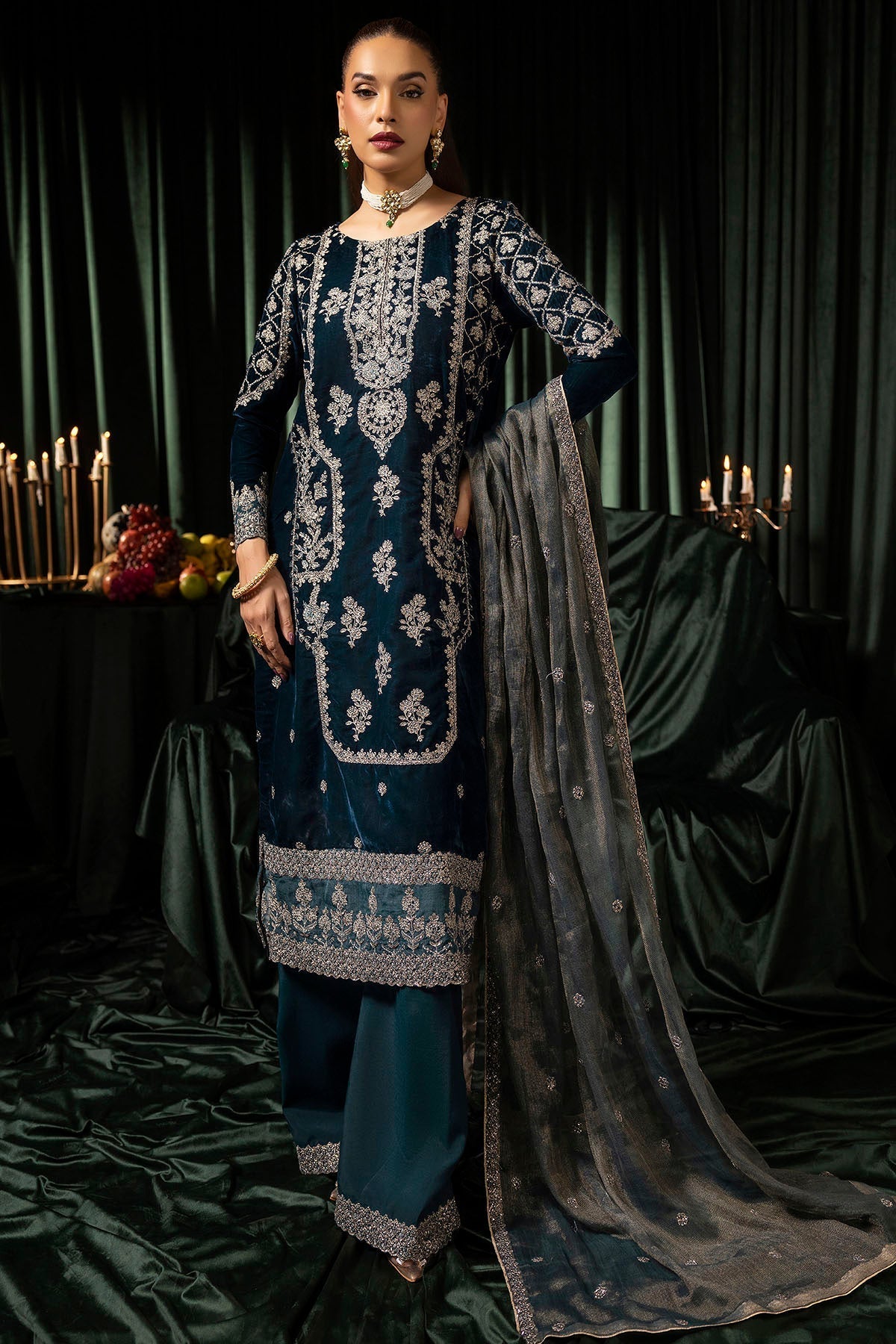 Motifz | Velvet Formals | 5093-DANEEN - Ladies Clothes - Maria Faisal