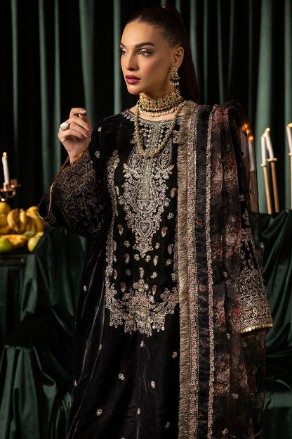 Motifz | Velvet Formals | 5097-TANISHA - Ladies Clothes - Maria Faisal