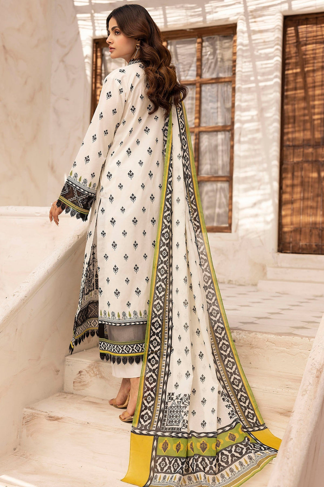 Motifz | Umang Lawn | 5417-SIRAA