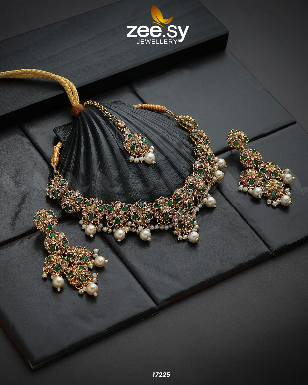 Magnolia Glimmer Necklace - Necklace Sets 