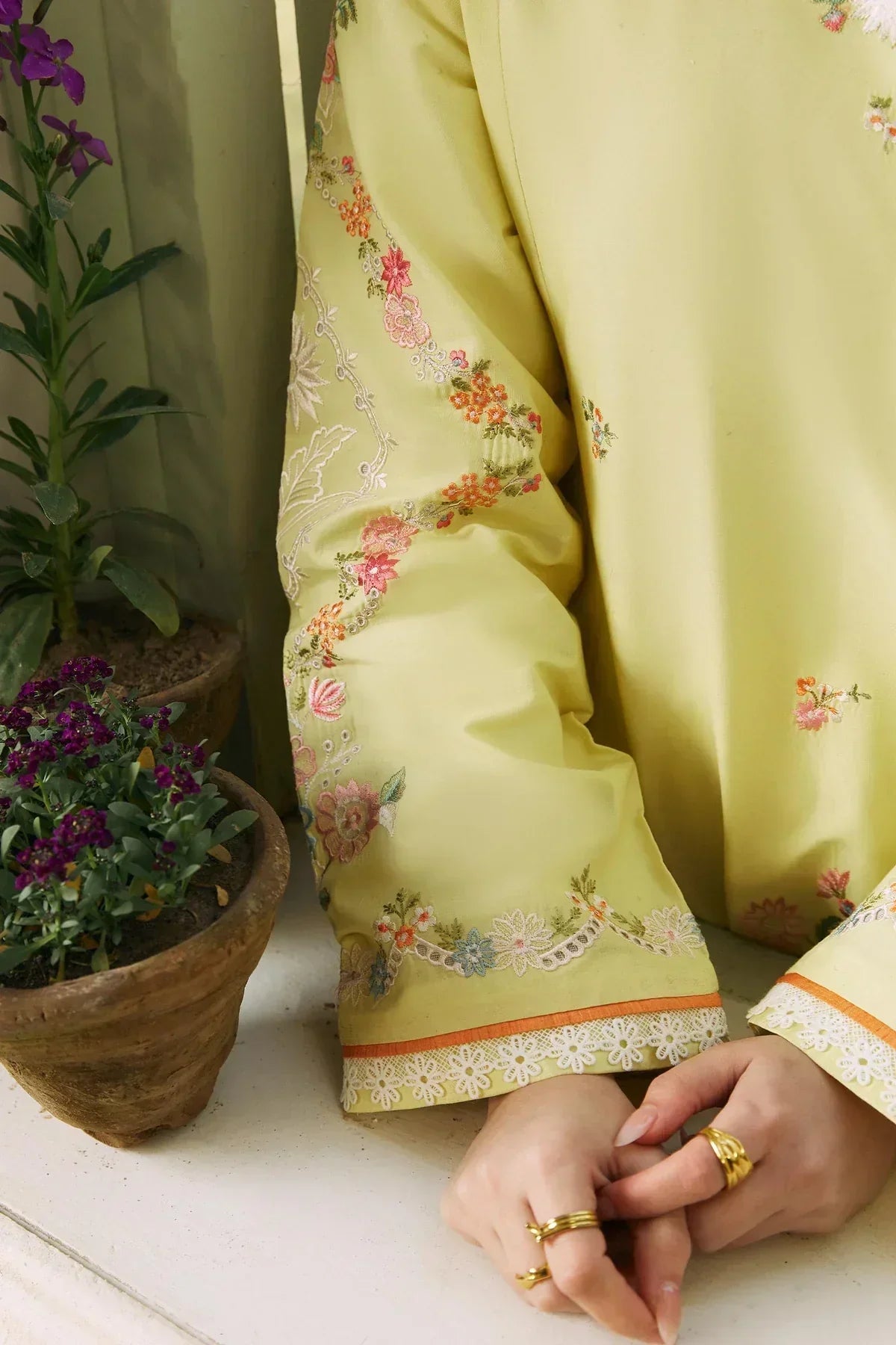 Zara Shahjahan | Coco Lawn 24 | MAHAY-4B - Ladies Clothes - Maria Faisal