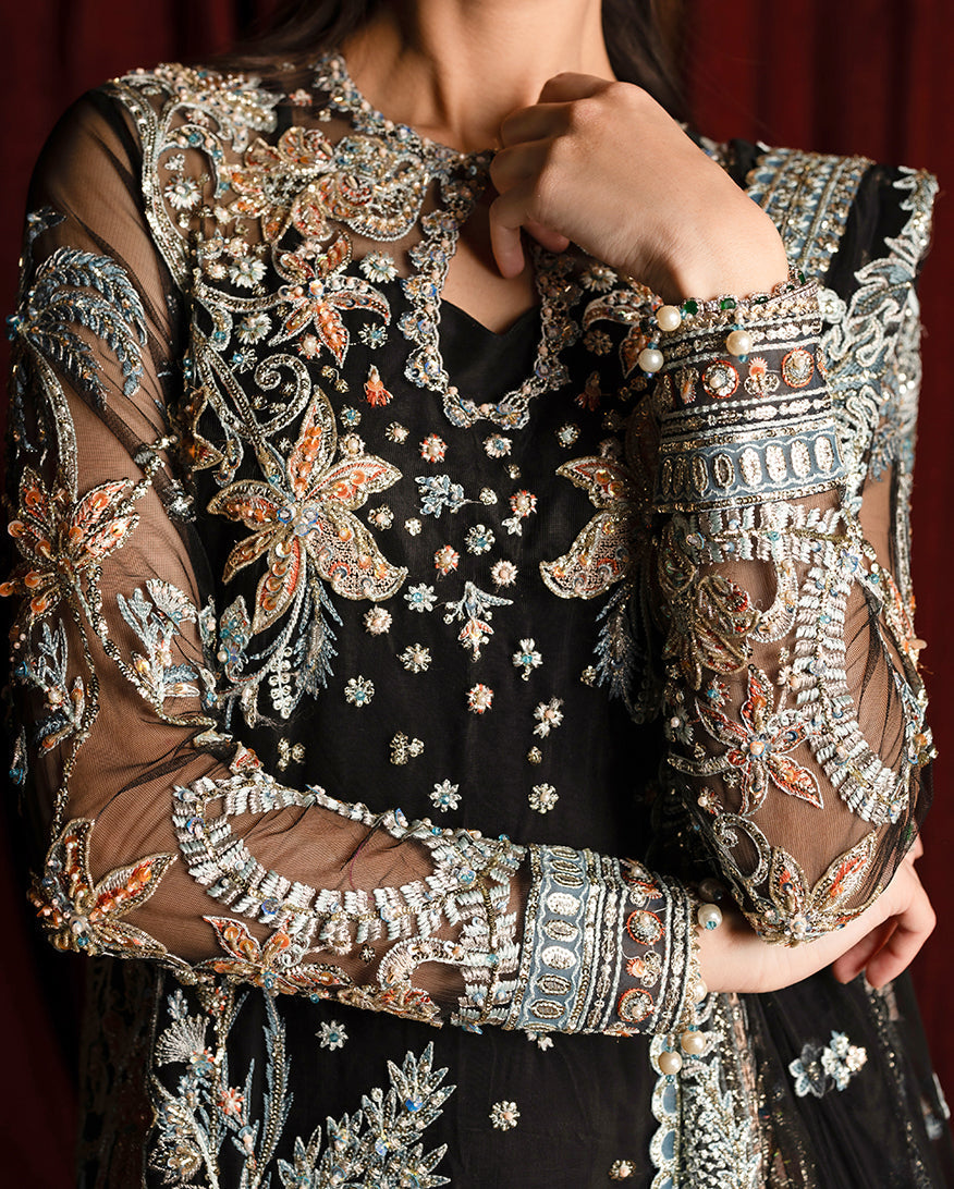 Malika – authentic Pakistani dress from the Darlings Formals collection for women in the UK