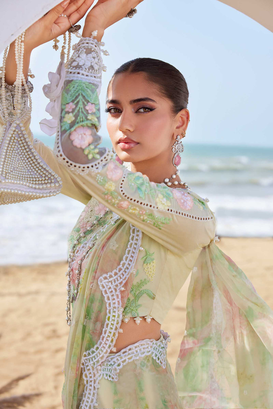 Maria B | Eid Collection 25 | 25-04 - Ladies Clothes - Maria Faisal