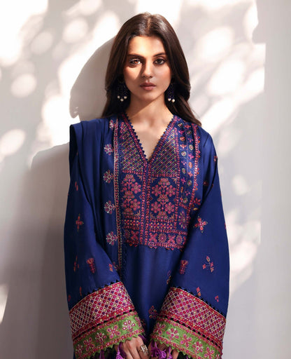 Maris – authentic Pakistani dress from the Amaris Luxury Shawl 25 collection for women in the UK