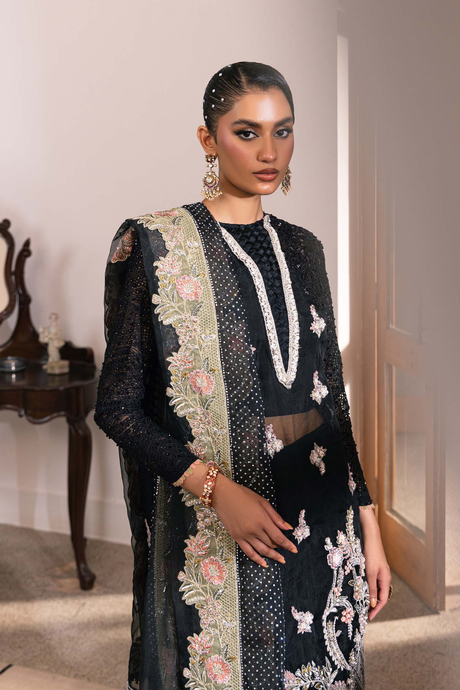 Maryam Hussain | Marwa Luxury Formals 24 | Sitara - Ladies Clothes - Maria Faisal