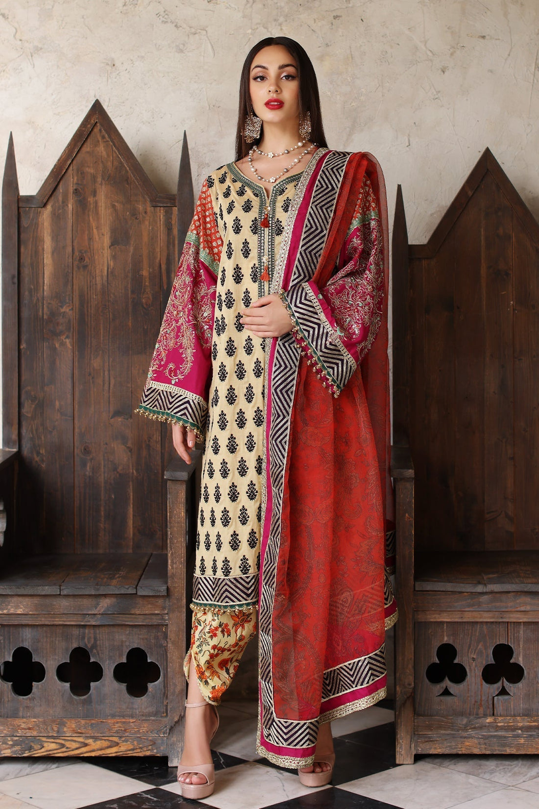 Mina Kashif | Festive Lawn | Amani - Waniyas