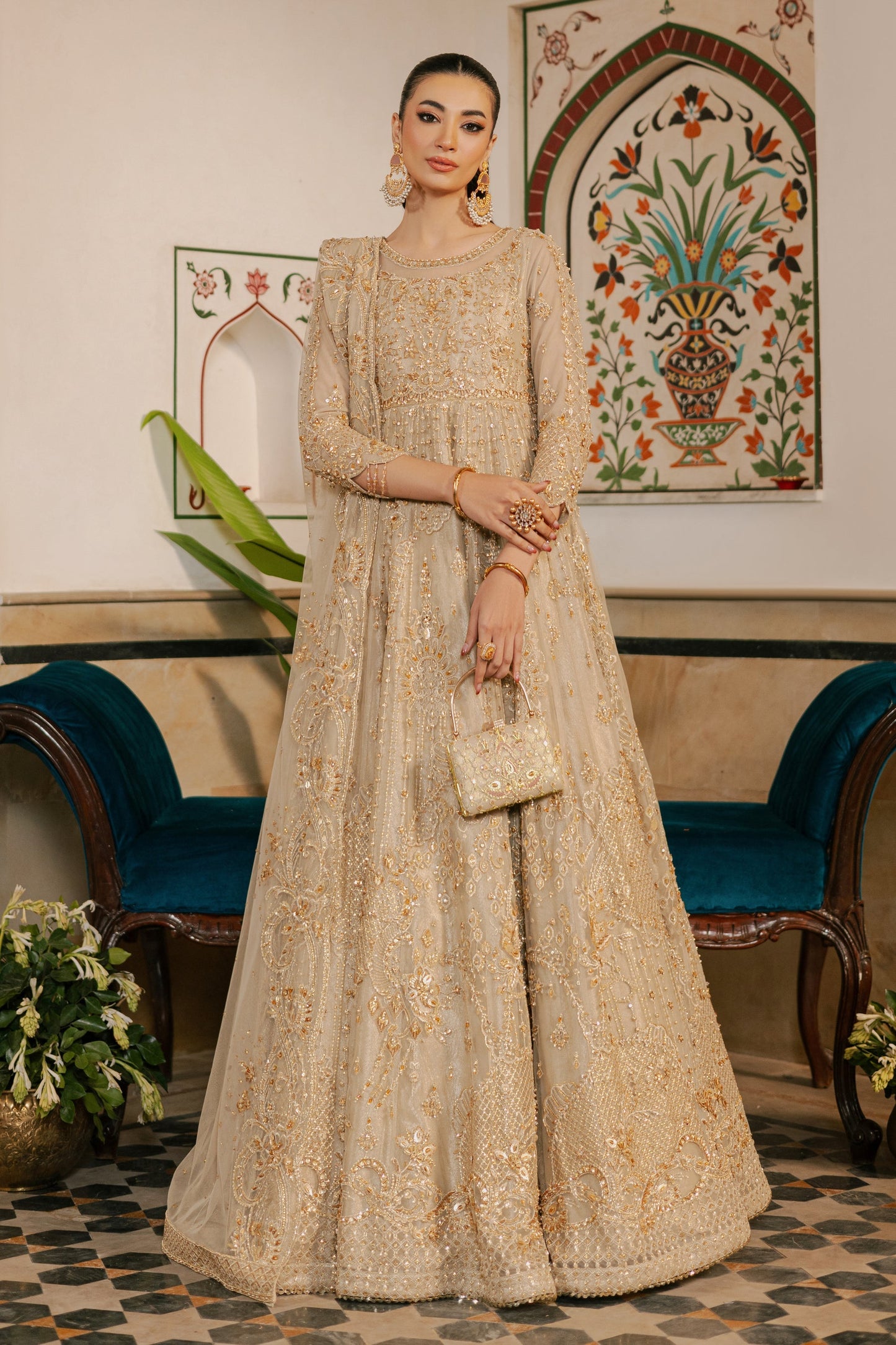 Naqshi | Ghar Ki Shadi | Maneha by Maria Faisal - Registered Vendor of : Naqshi - type : Ladies Clothes - 100% original wedding dresses