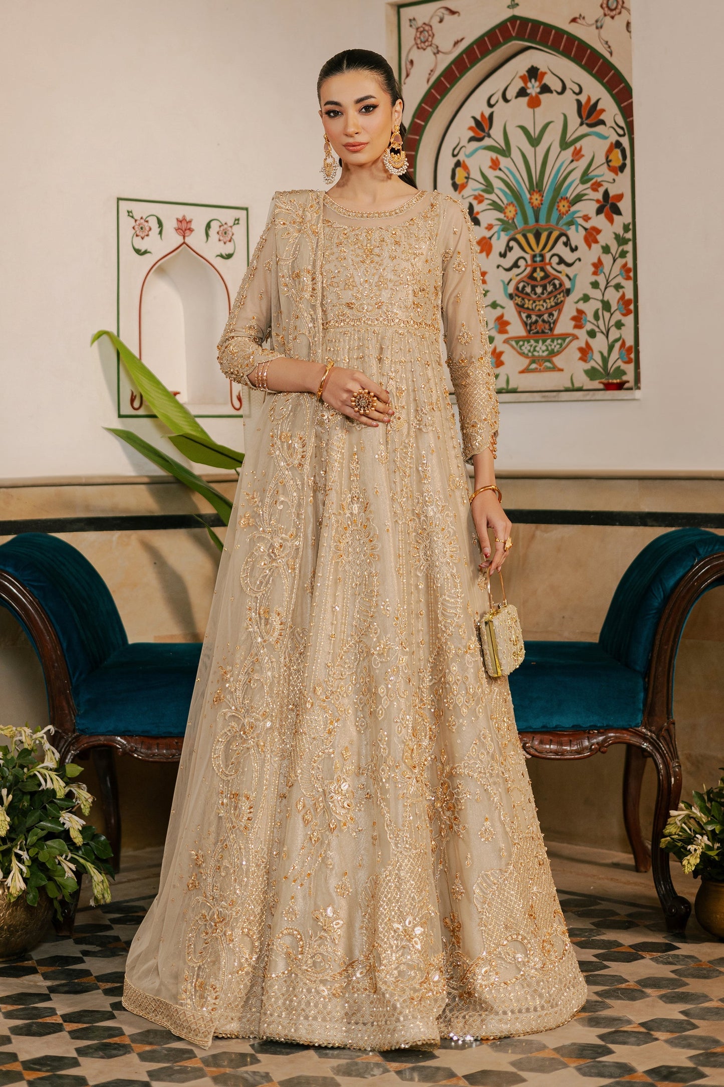 Naqshi | Ghar Ki Shadi | Maneha by Maria Faisal - Registered Vendor of : Naqshi - type : Ladies Clothes - 100% original wedding dresses