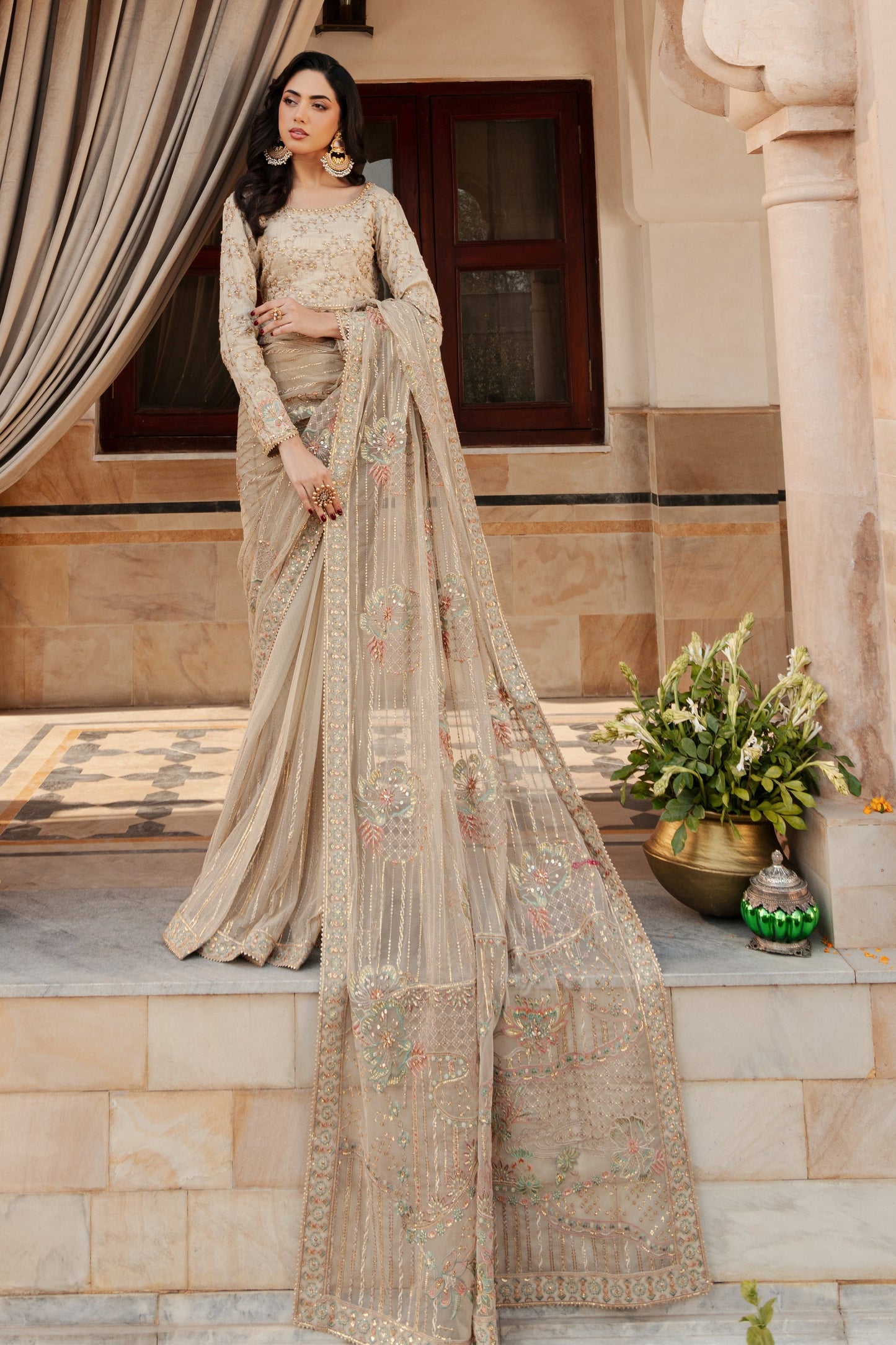 Naqshi | Ghar Ki Shadi | Ramish by Maria Faisal - Registered Vendor of : Naqshi - type : Ladies Clothes - 100% original wedding dresses