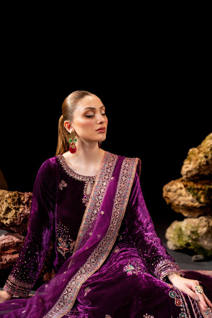 Naqshi | Makhmal 24 | Rubayi - Ladies Clothes - Maria Faisal