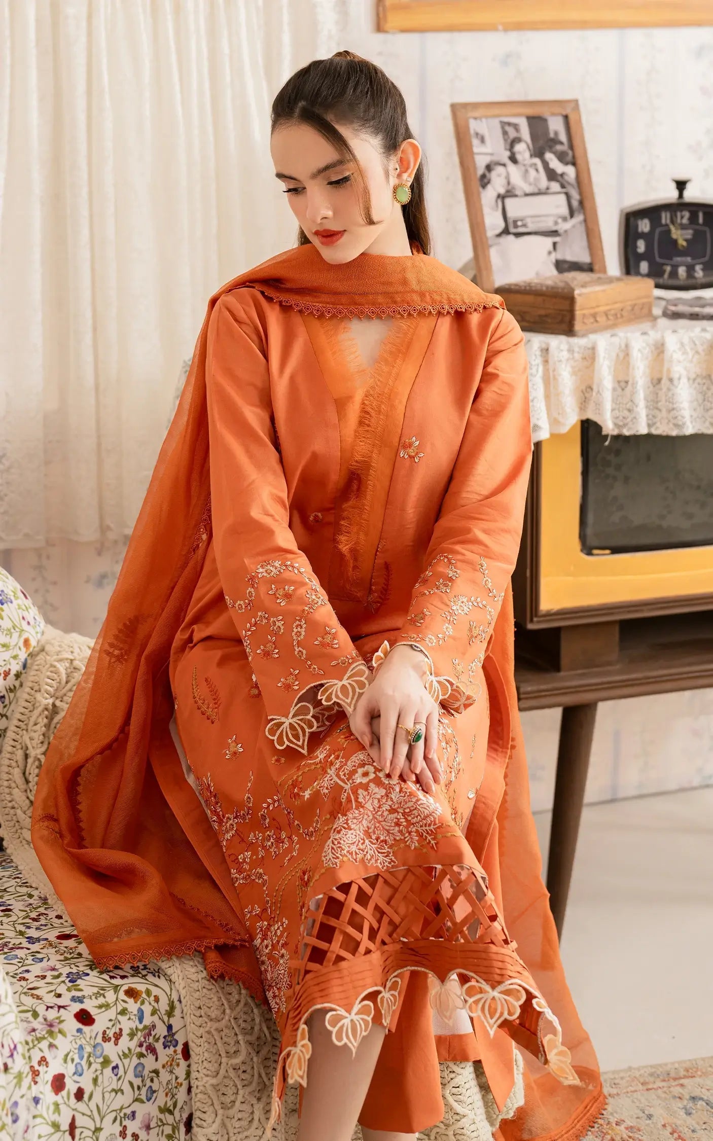Asifa and Nabeel | Meraki Vintage 25 | Nargis (MVL25-19) by Maria Faisal - Registered Vendor of : Asifa and Nabeel - type : Ladies Clothes - 100% original wedding dresses
