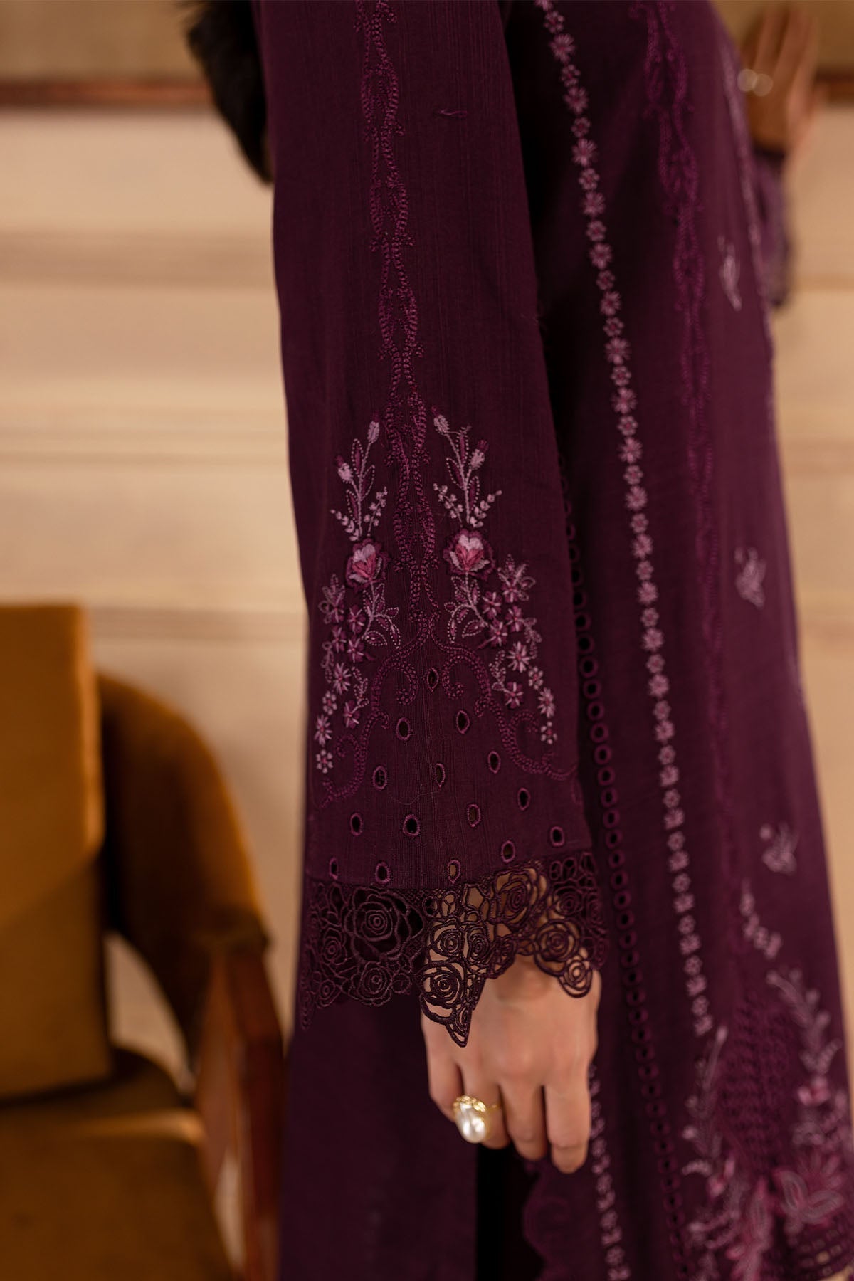 Nureh | Shades of Winter |  NP-581 - Ladies Clothes 