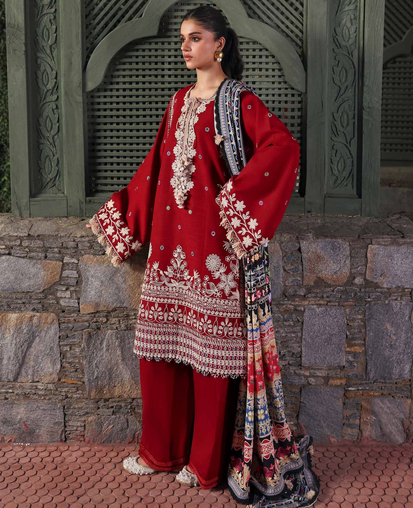 Orlena – authentic Pakistani dress from the Amaris Luxury Shawl 25 collection for women in the UK