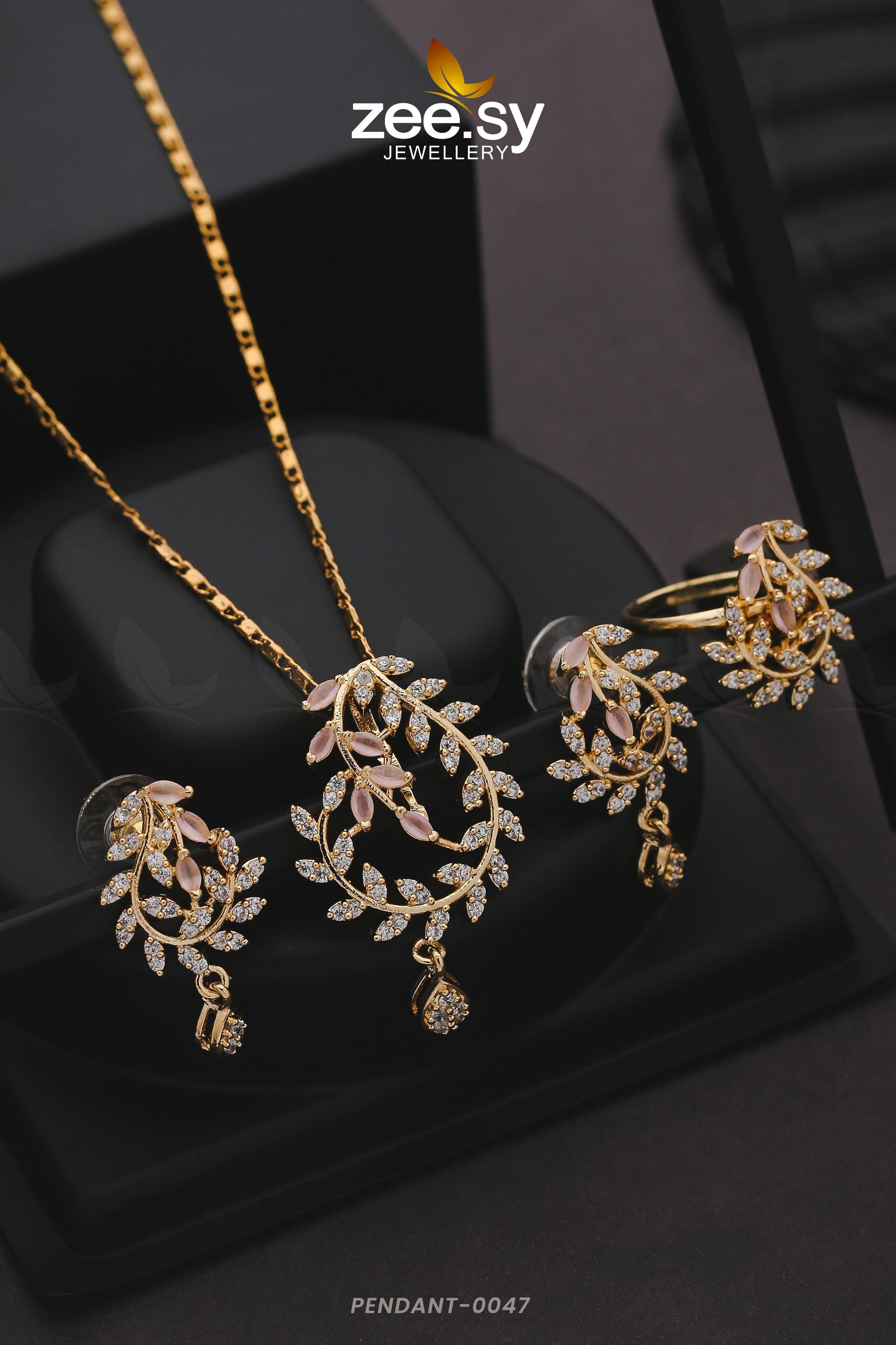 Pendant-0047 - Pendant 