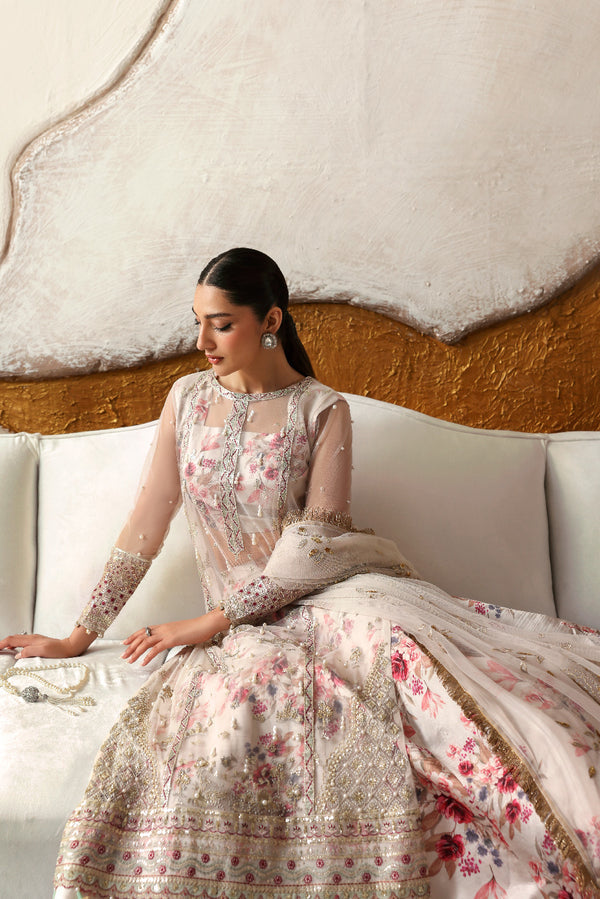 Vanya | Revuse Wedding Formals | RV-08 - Ladies Clothes - Maria Faisal