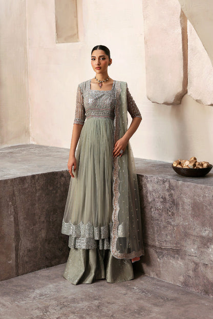 Vanya | Revuse Wedding Formals | RV-04 - Ladies Clothes - Maria Faisal