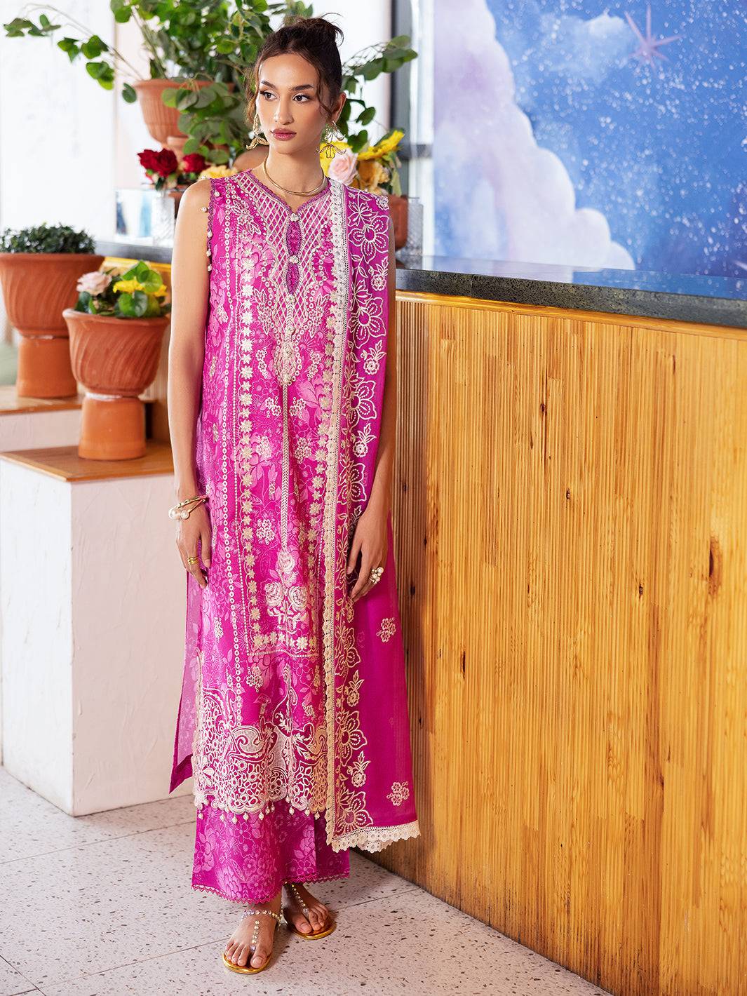 Mahnur | After Hours Luxury Lawn 25 | Peach Bellini by Maria Faisal - Registered Vendor of : Mahnur - type : Ladies Clothes - 100% original wedding dresses