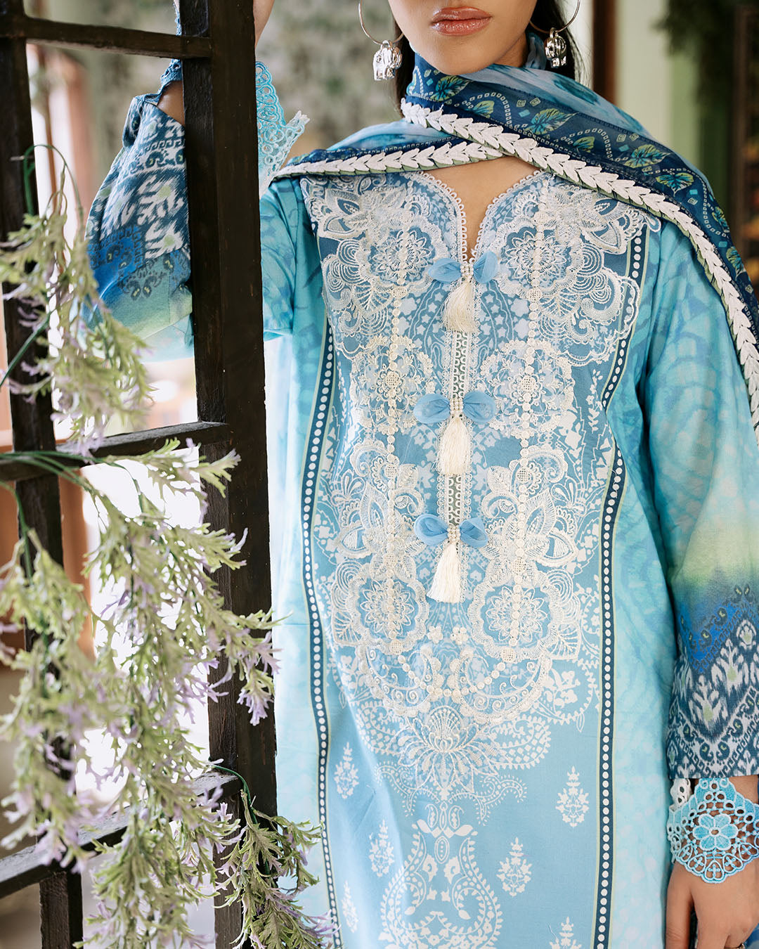 Roheenaz | Flora Printed Lawn | Azure - Ladies Clothes 