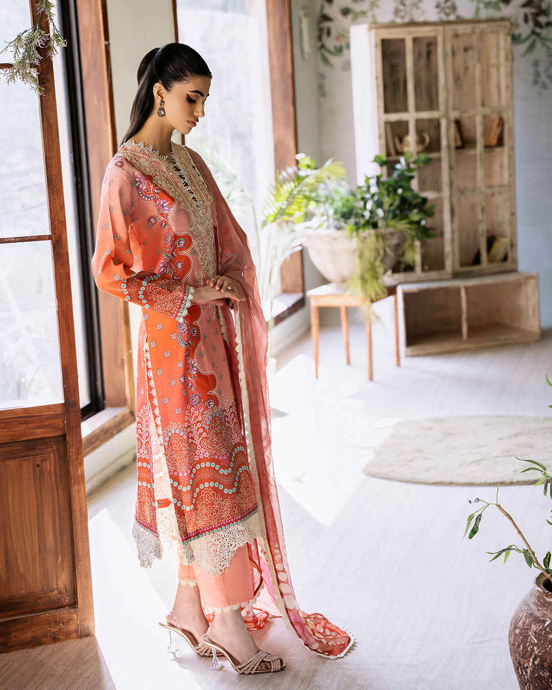 Roheenaz | Flora Printed Lawn | Serenade