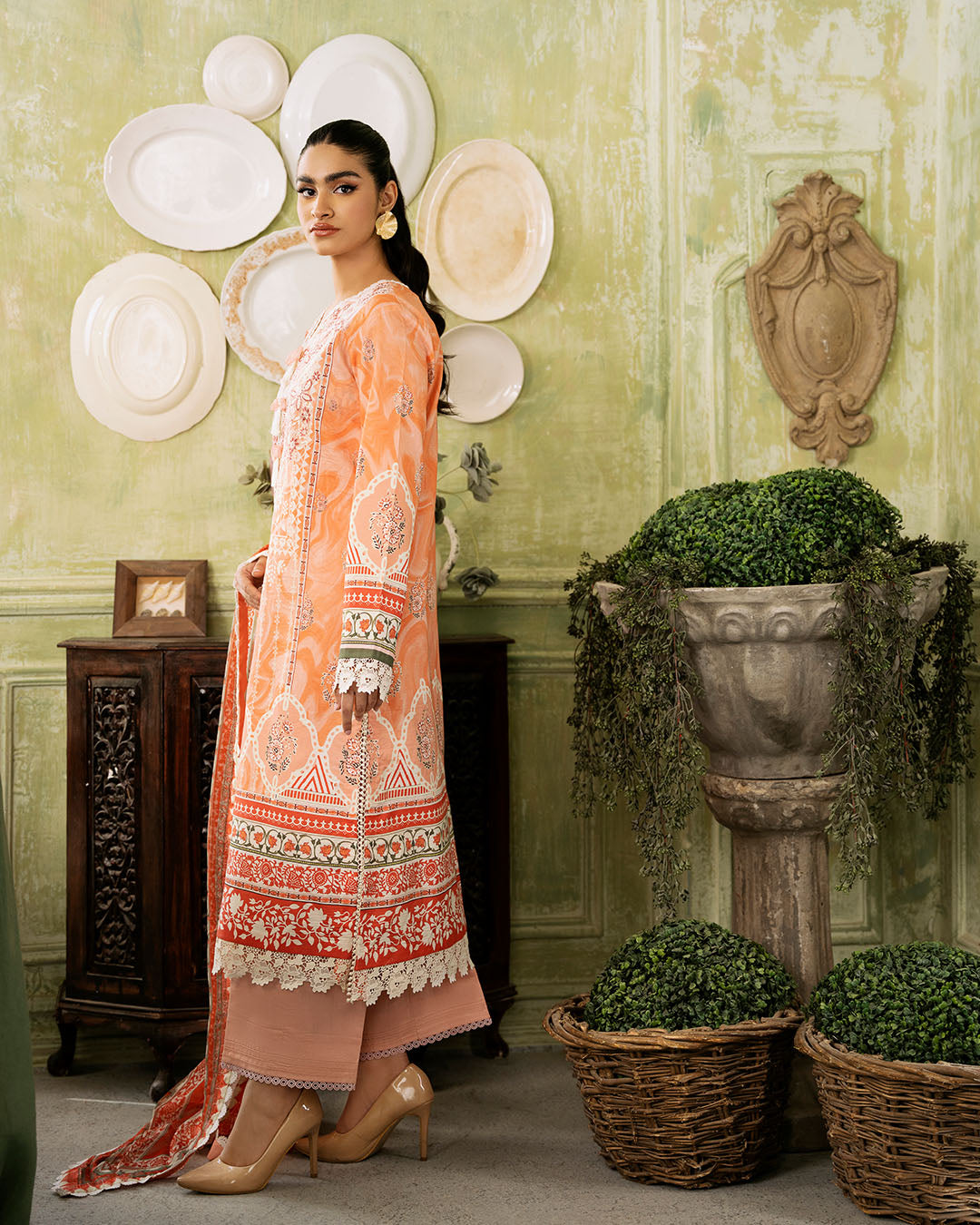 Roheenaz | Flora Printed Lawn | Cascade