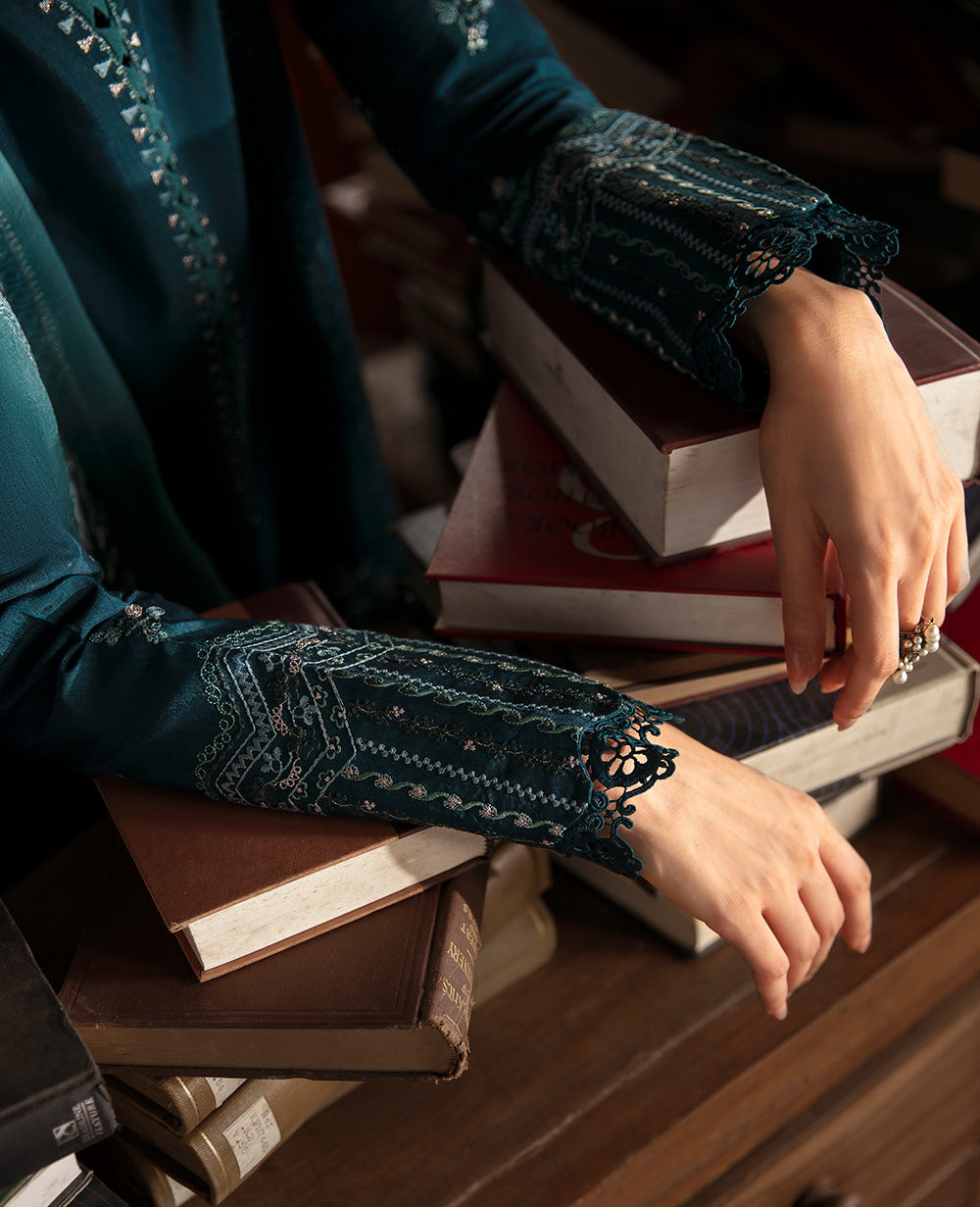 Republic Womenswear | Premium Pret 25 | RPP-03 (Coeur) - Ladies Clothes 