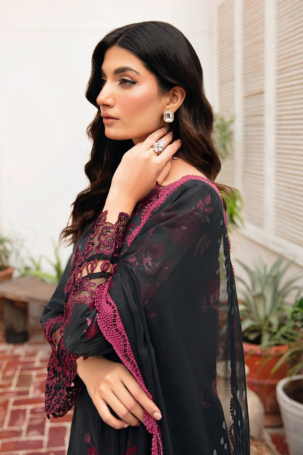 Ramsha | Rangrez Lawn Collection | N-401 - Ladies Clothes - Maria Faisal